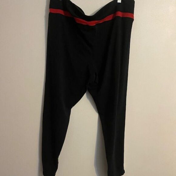 Glamour X Lane Bryant Black/Red & White stripping leggings, size 22/24 - Picture 2 of 4